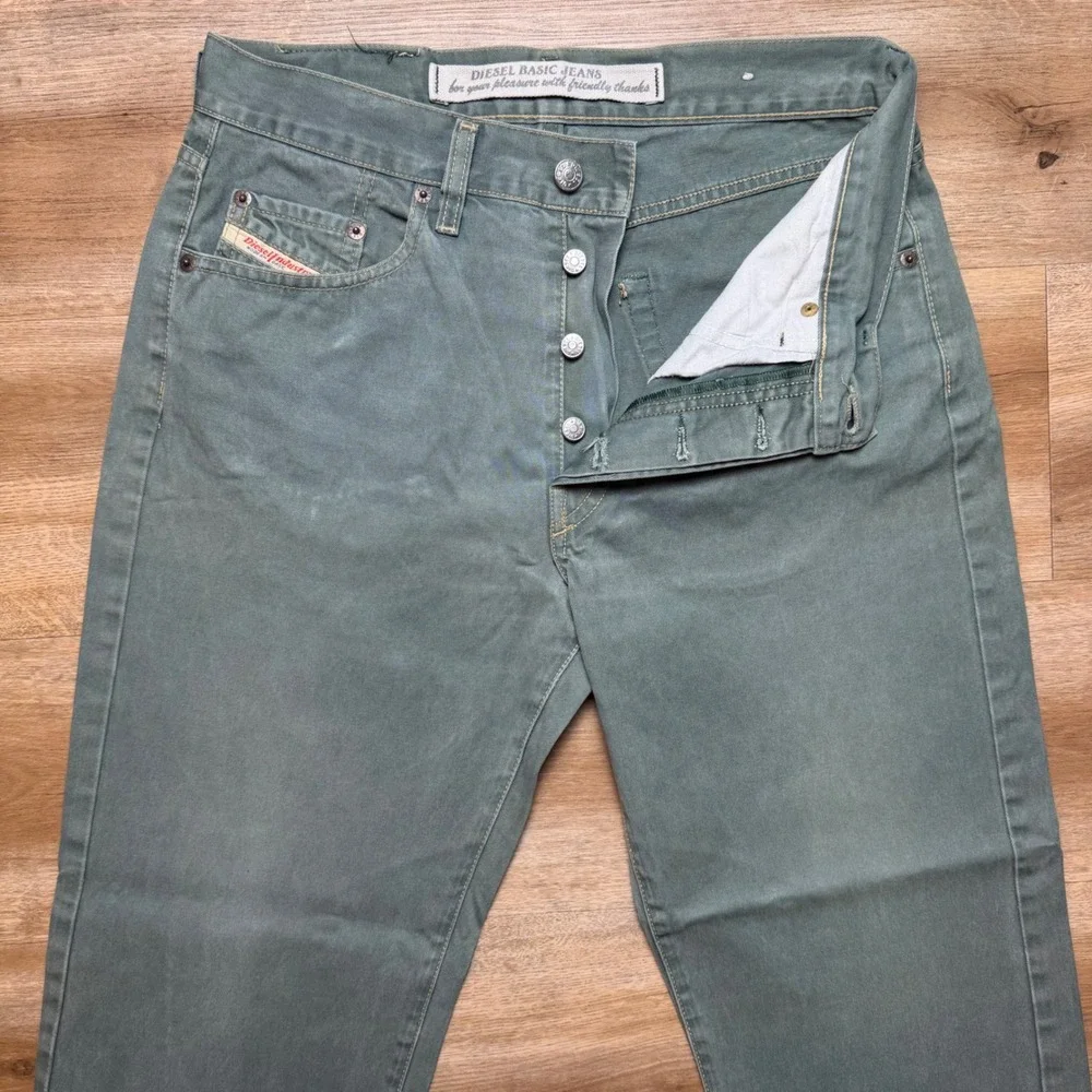Diesel‎ Jeans Men 30x27 Sage Green Straight Leg Button Fly Made in Italy (Tag32)